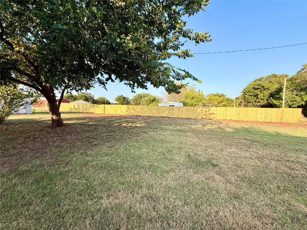 810048 S Main Street Agra, OK 74824