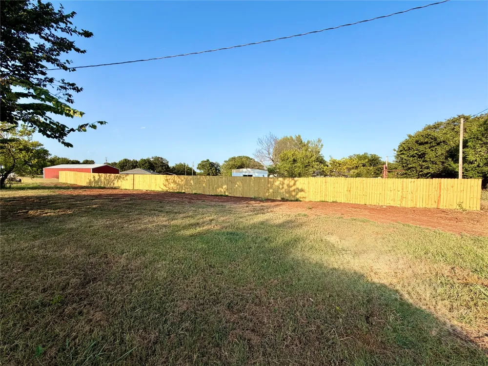 810048 S Main Street Agra, OK 74824