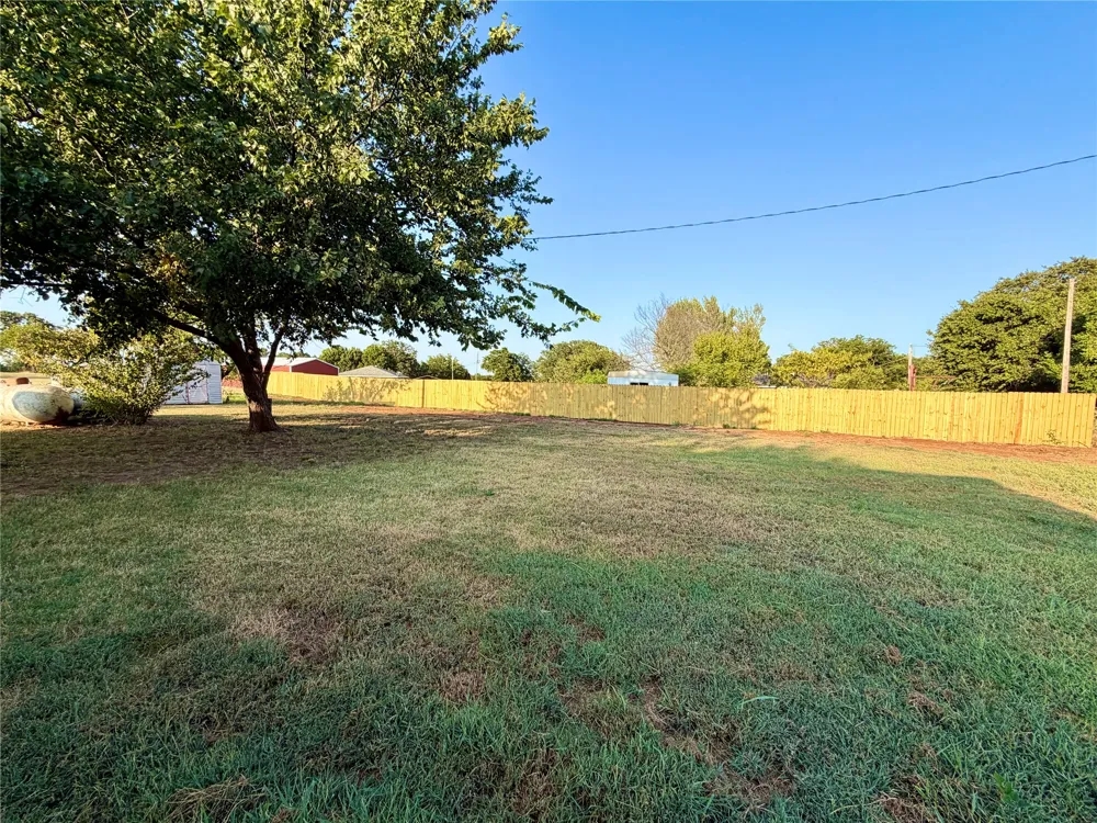 810048 S Main Street Agra, OK 74824