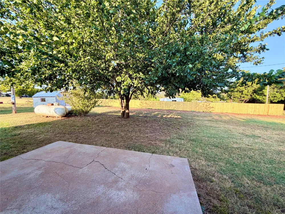 810048 S Main Street Agra, OK 74824
