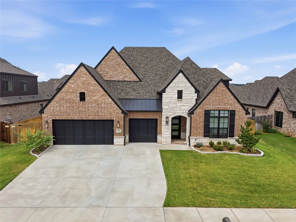 5911 E 128th Street S Bixby, OK 74008