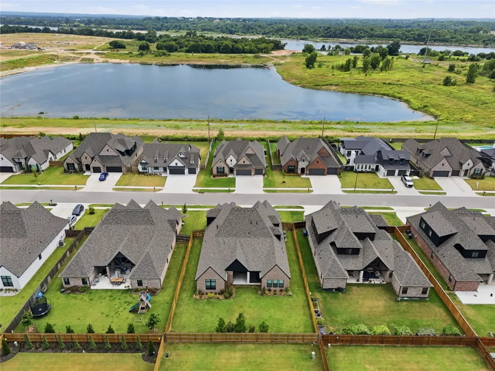 5911 E 128th Street S Bixby, OK 74008