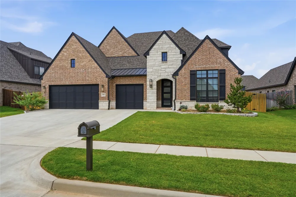 5911 E 128th Street S Bixby, OK 74008