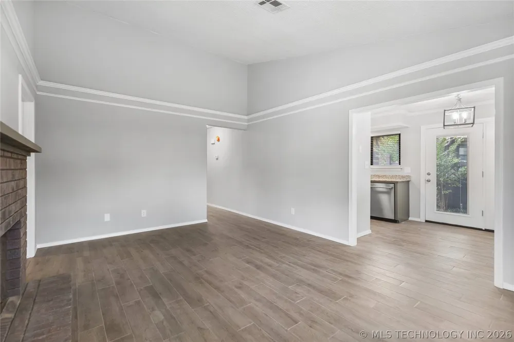 1216 S 111th EastAvenue #43 Tulsa, OK 74128
