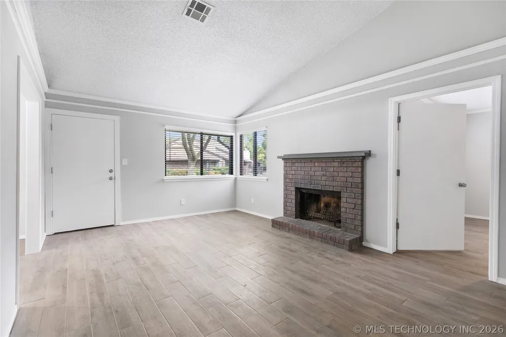 1216 S 111th EastAvenue #43 Tulsa, OK 74128