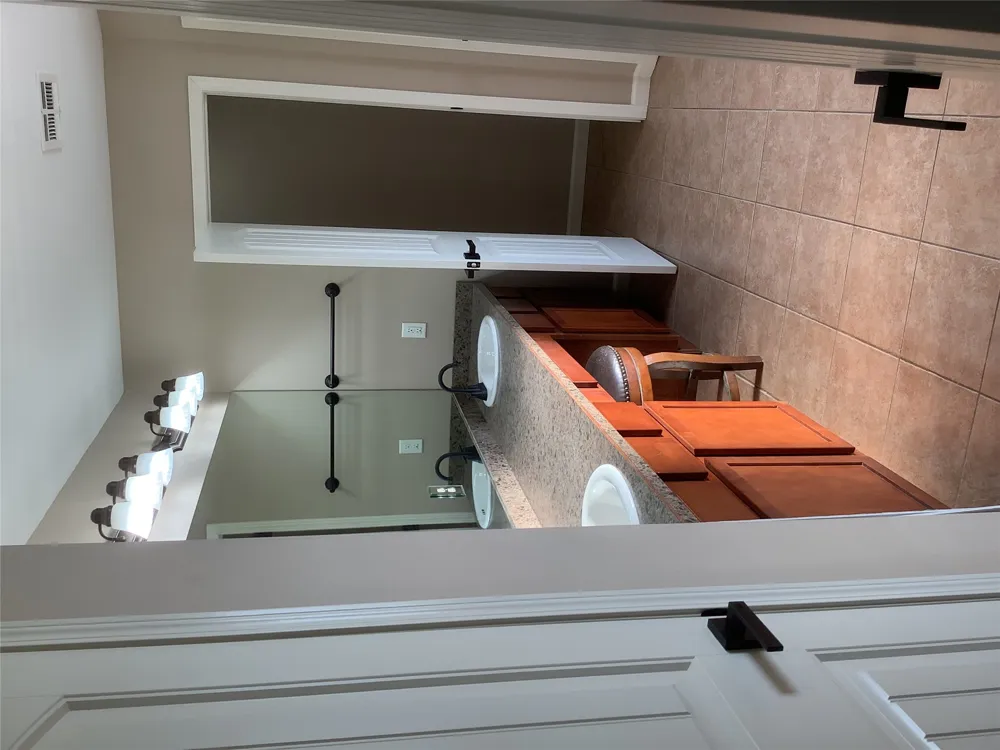 983 W 462 Pryor, OK 74361