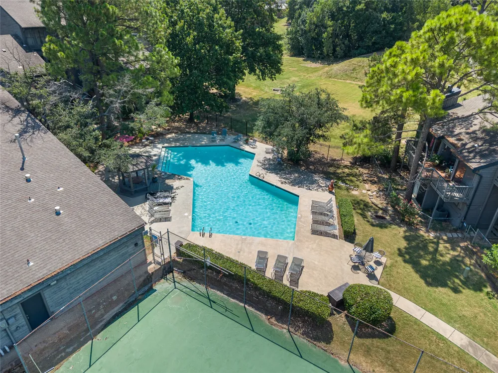 7435 S Winston Place #602 Tulsa, OK 74136