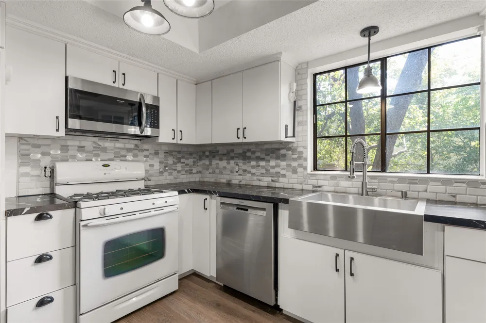 7435 S Winston Place #602 Tulsa, OK 74136