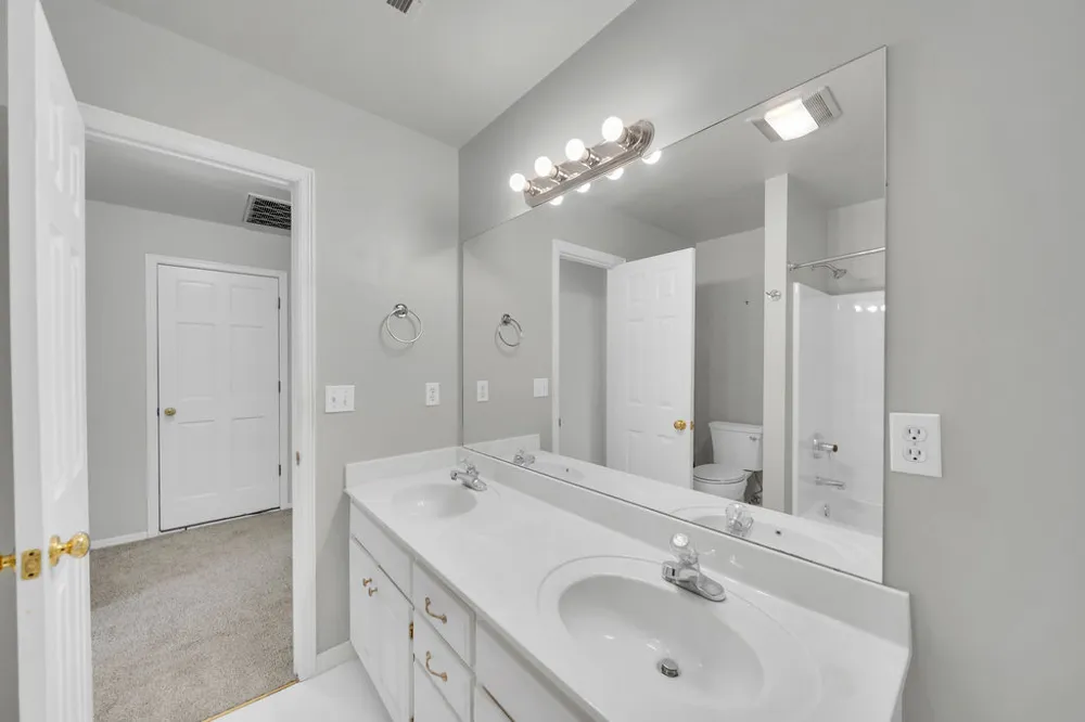 10304 E 90th Street Owasso, OK 74055