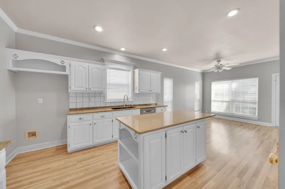 10304 E 90th Street Owasso, OK 74055