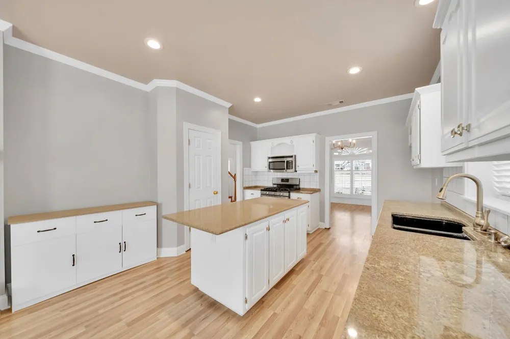 10304 E 90th Street Owasso, OK 74055