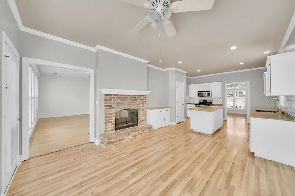 10304 E 90th Street Owasso, OK 74055