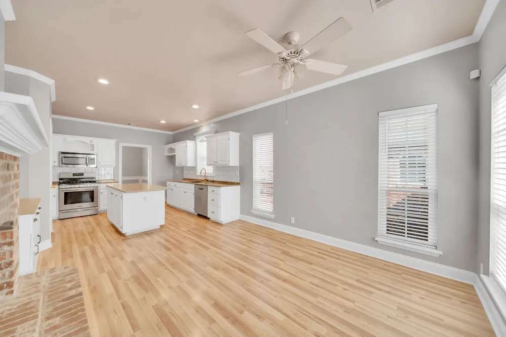 10304 E 90th Street Owasso, OK 74055
