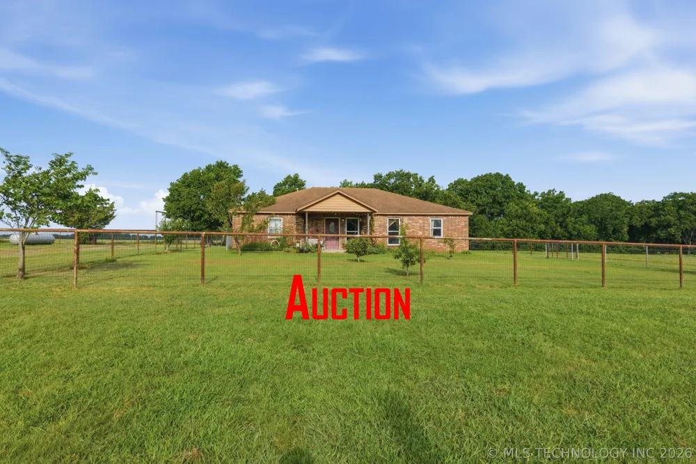 68741 S 225 ROAD Wagoner, OK 74467