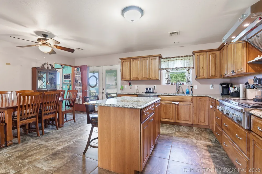 68741 S 225 ROAD Wagoner, OK 74467
