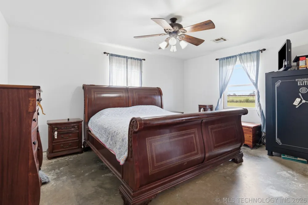 68741 S 225 ROAD Wagoner, OK 74467
