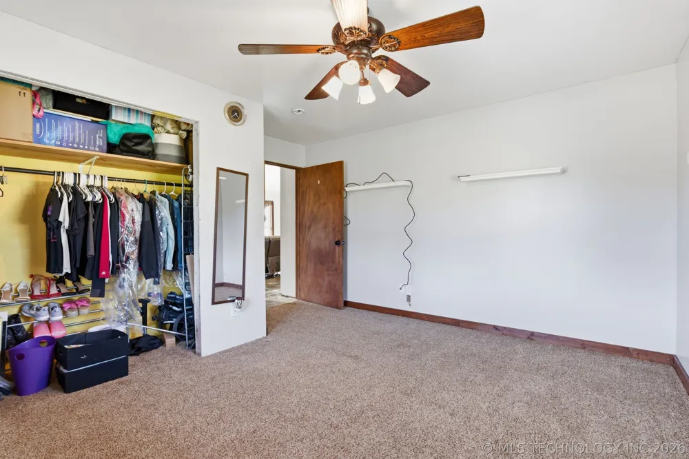 68741 S 225 ROAD Wagoner, OK 74467