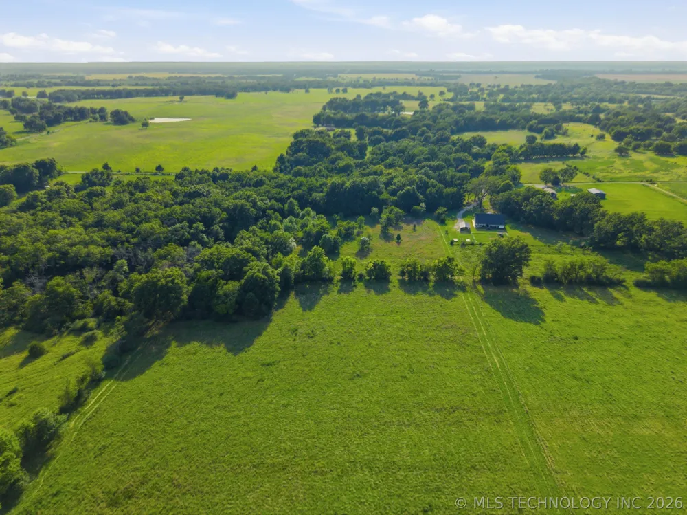68741 S 225 ROAD Wagoner, OK 74467