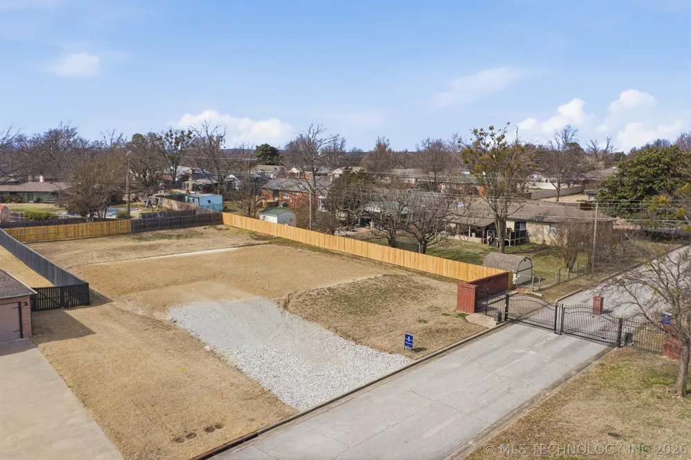 1400 Mabelle Drive Sapulpa, OK 74066