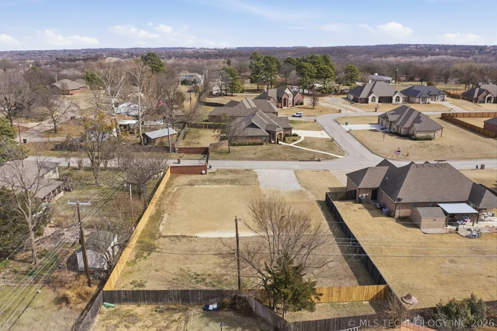 1400 Mabelle Drive Sapulpa, OK 74066