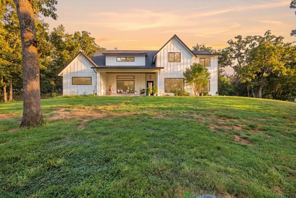 16463 County Road 3600 Ada, OK 74820