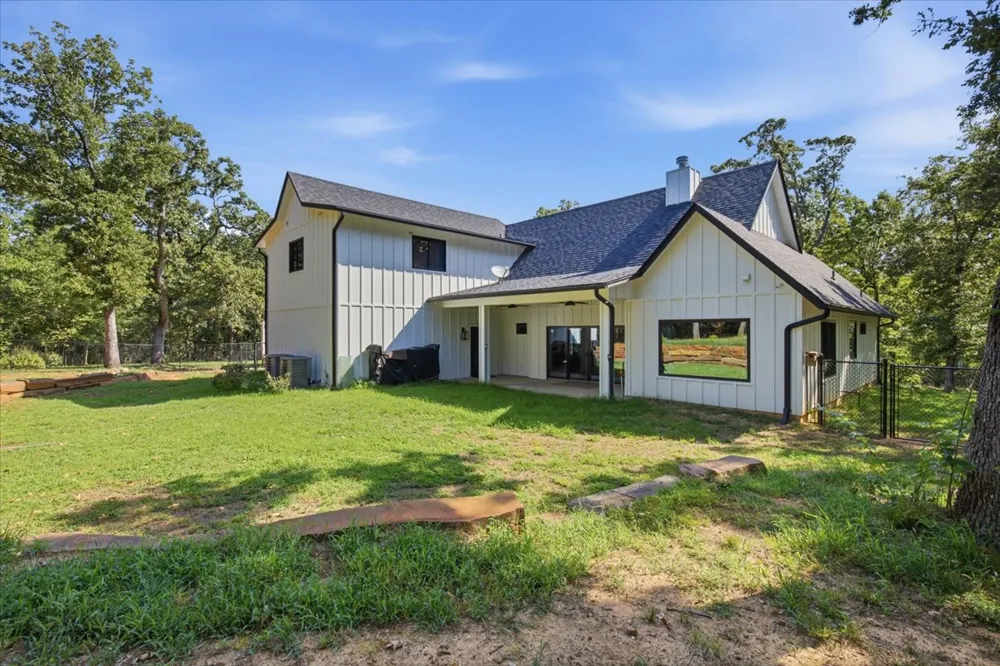 16463 County Road 3600 Ada, OK 74820