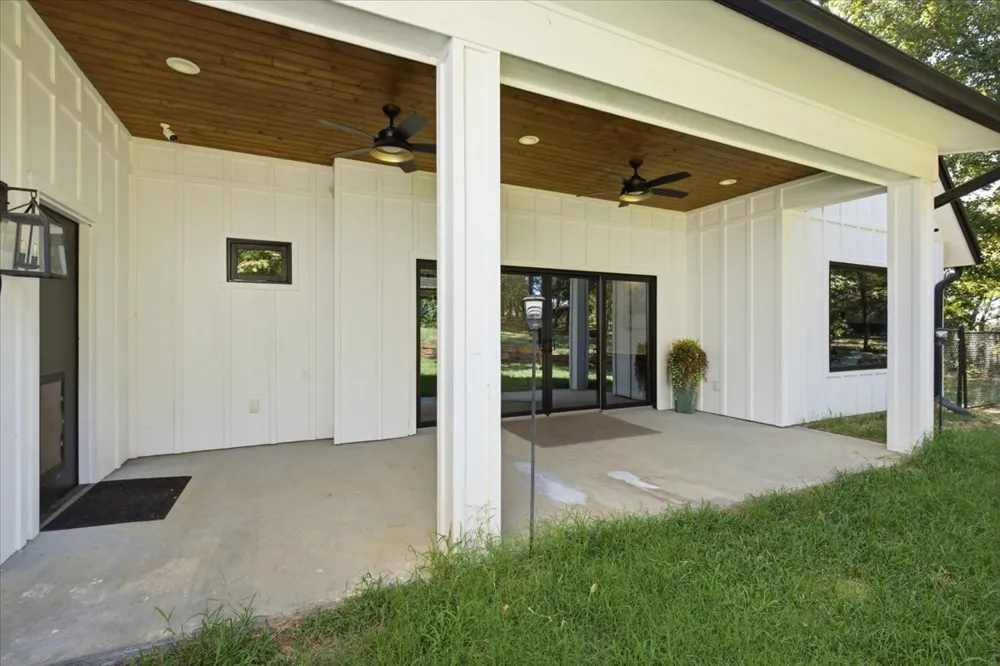 16463 County Road 3600 Ada, OK 74820