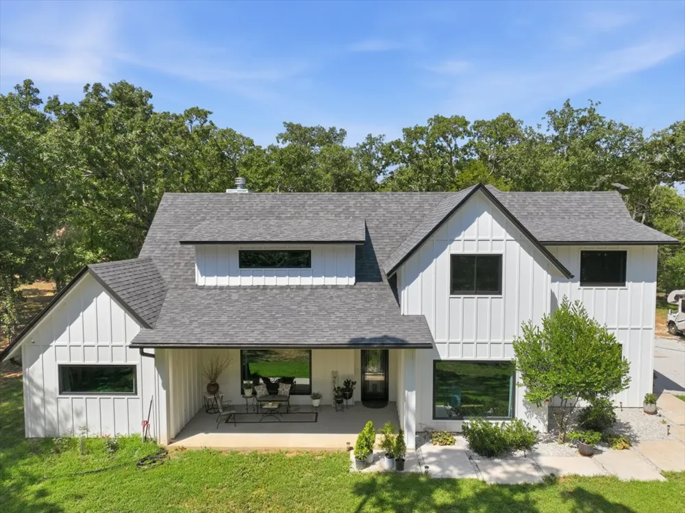 16463 County Road 3600 Ada, OK 74820