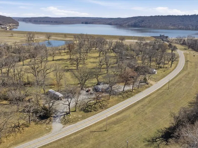 600 S Main Spavinaw, OK 74366