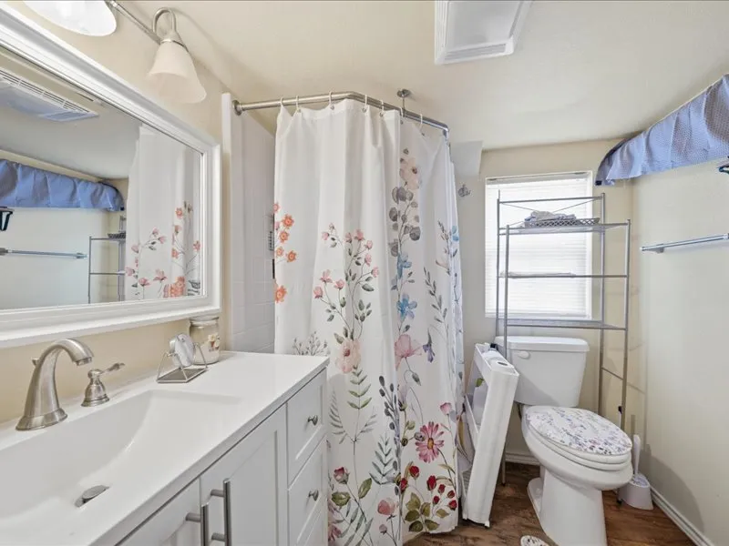 600 S Main Spavinaw, OK 74366