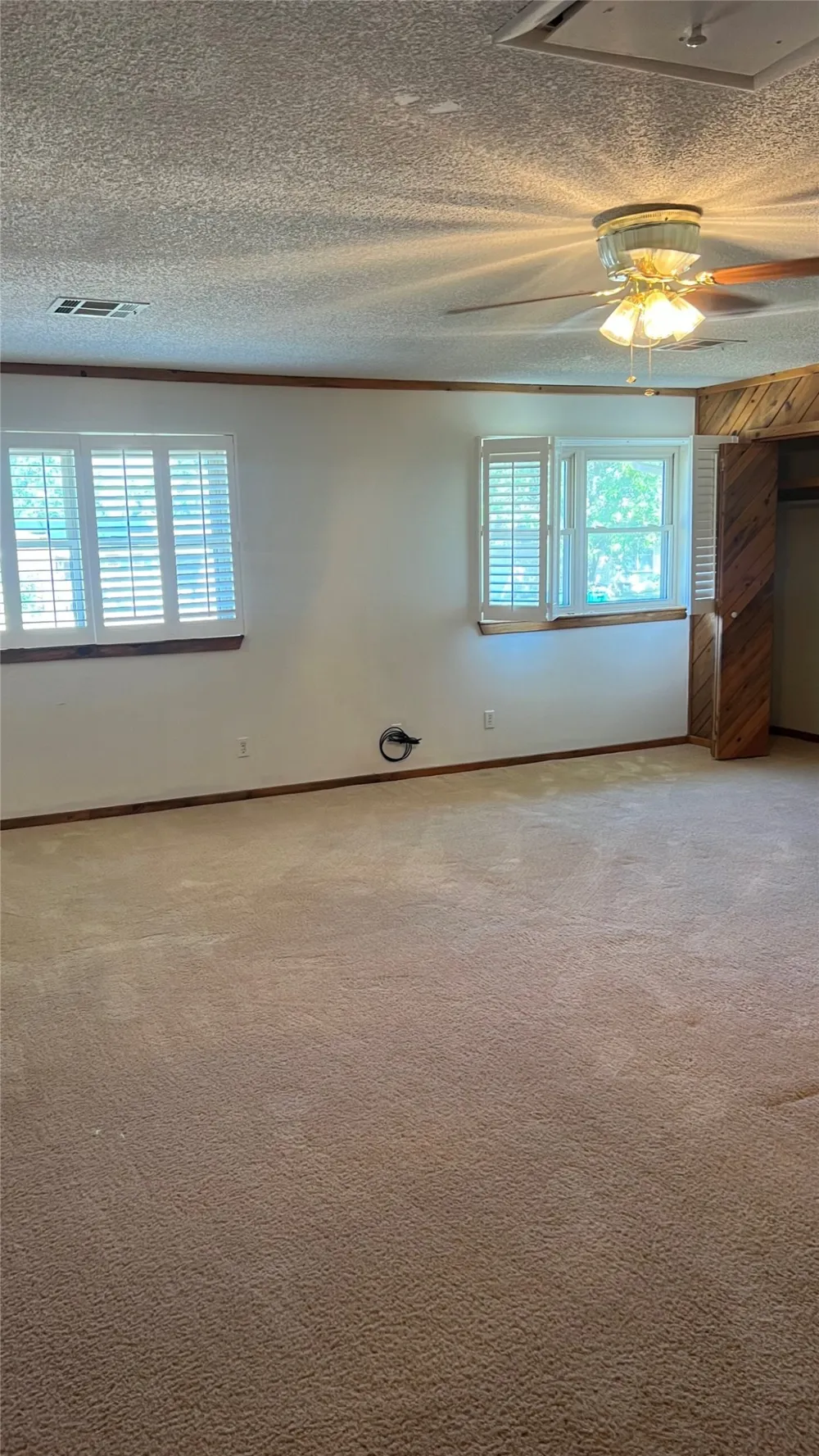 1802 Mockingbird McAlester, OK 74501