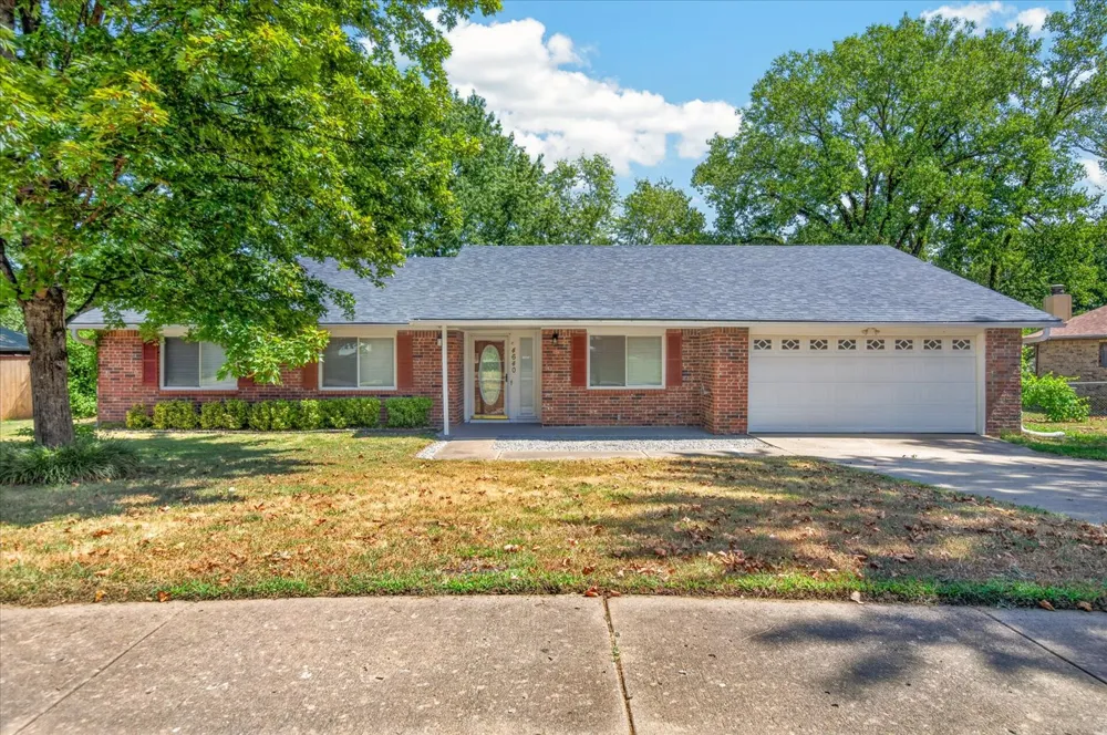 4640 SE Barlow Drive Bartlesville, OK 74006