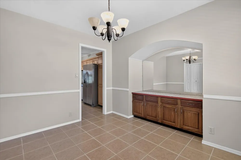 4640 SE Barlow Drive Bartlesville, OK 74006