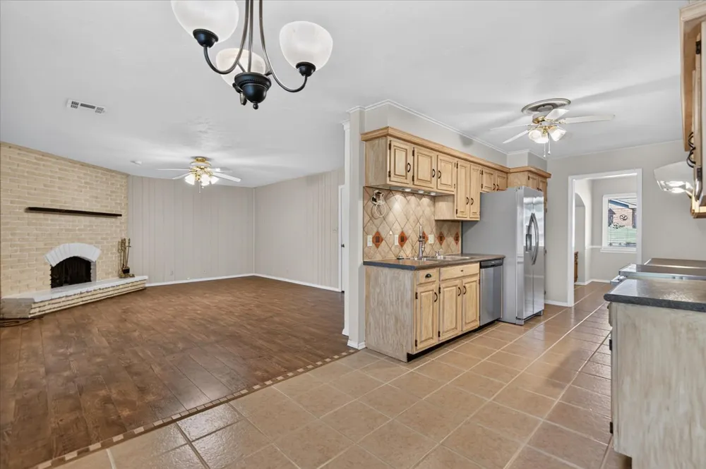 4640 SE Barlow Drive Bartlesville, OK 74006