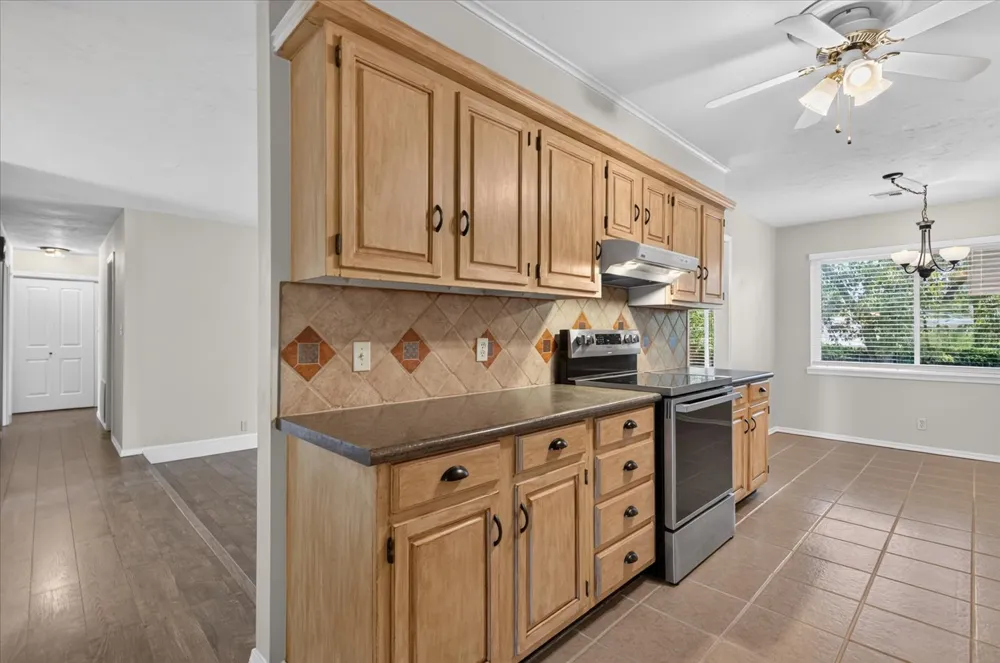 4640 SE Barlow Drive Bartlesville, OK 74006