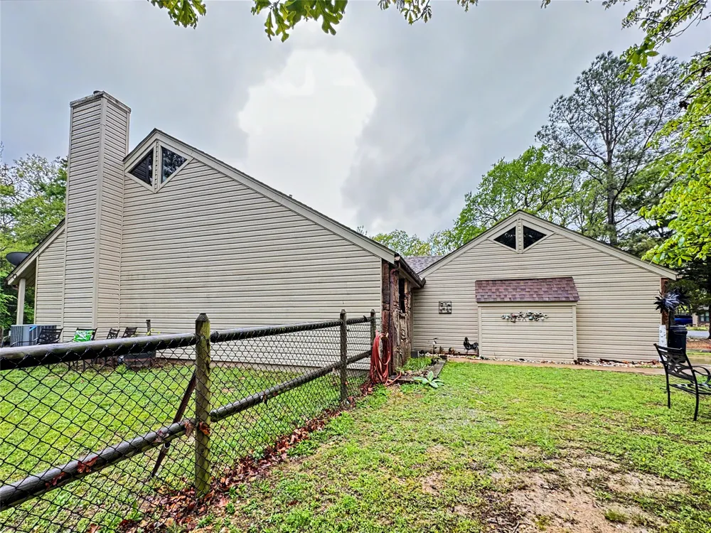 105 Summit Ridge Drive Tahlequah, OK 74464
