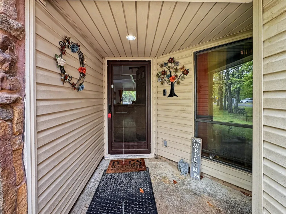 105 Summit Ridge Drive Tahlequah, OK 74464