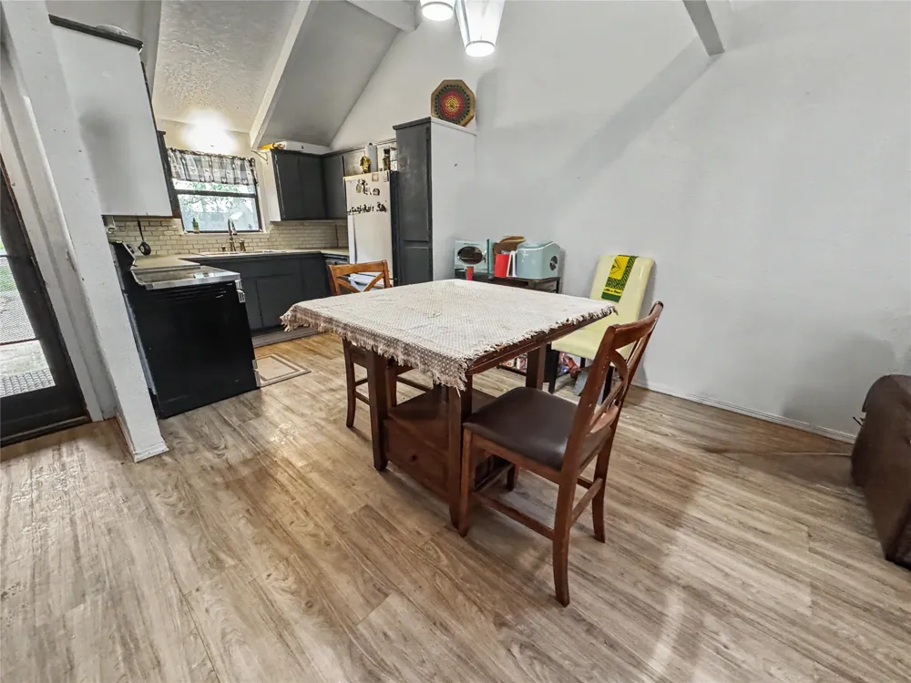 105 Summit Ridge Drive Tahlequah, OK 74464