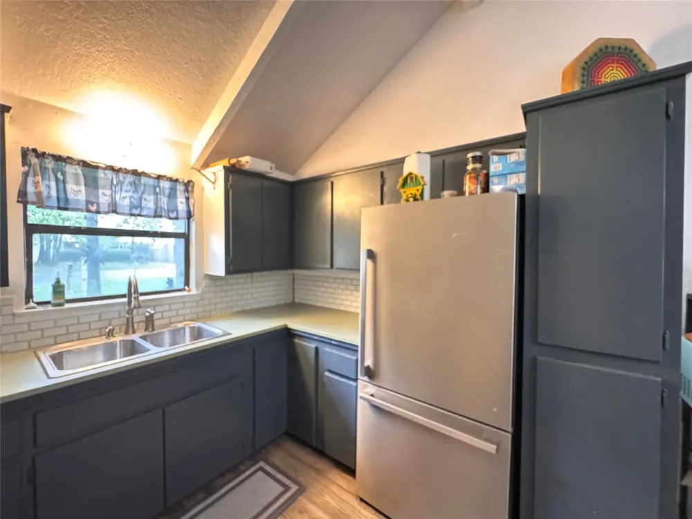 105 Summit Ridge Drive Tahlequah, OK 74464
