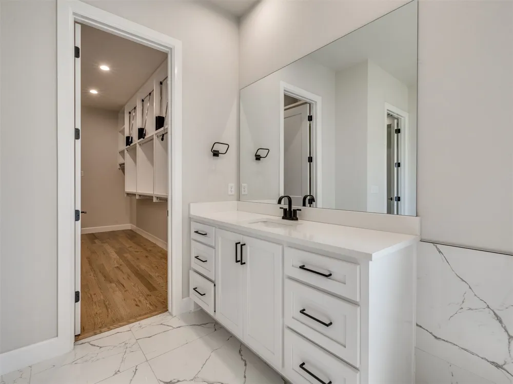 3211 E 169th Street S Bixby, OK 74008