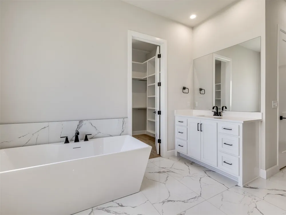 3211 E 169th Street S Bixby, OK 74008