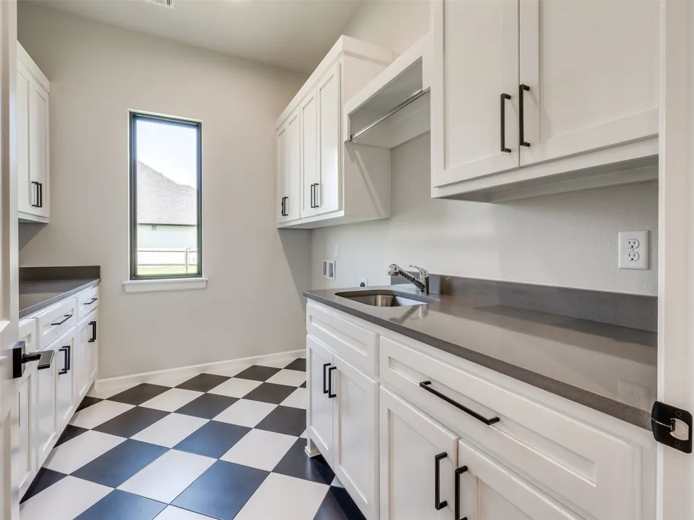 3211 E 169th Street S Bixby, OK 74008