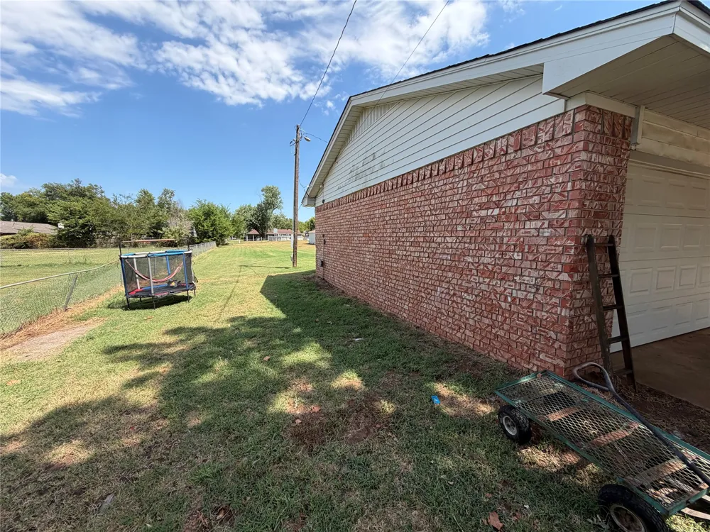 1803 S 155th WestAvenue Sand Springs, OK 74063
