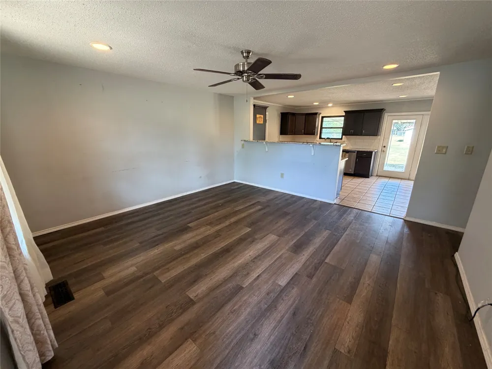 1803 S 155th WestAvenue Sand Springs, OK 74063