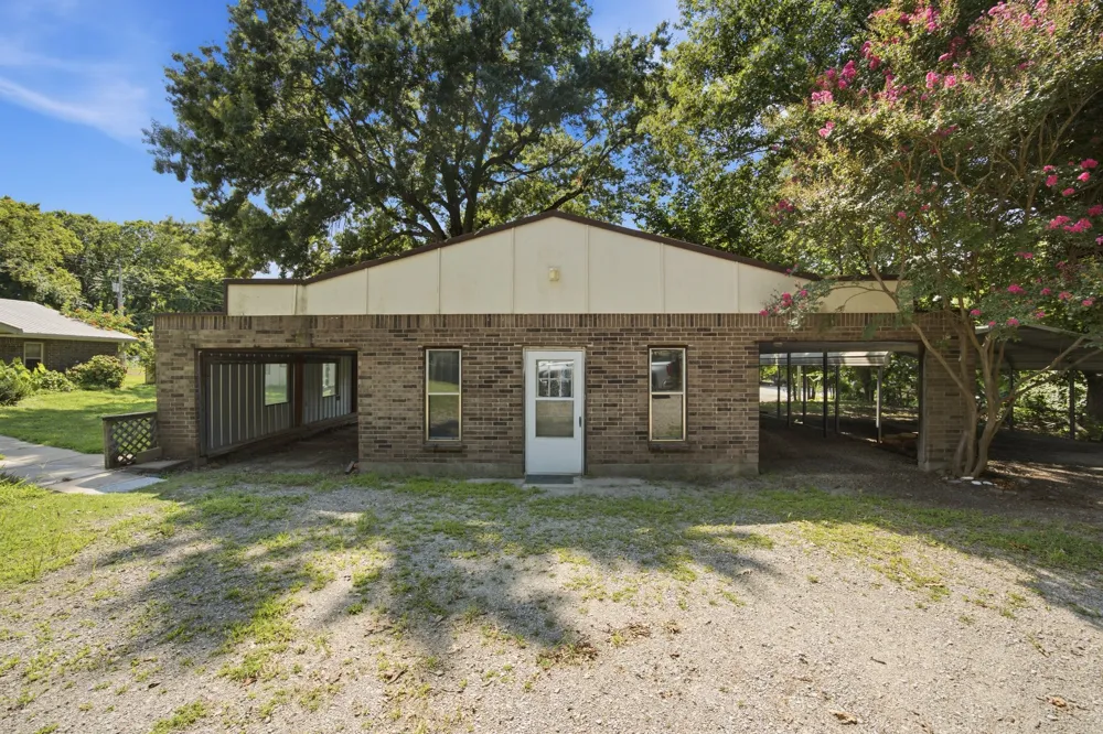 33 House Street Eufaula, OK 74432