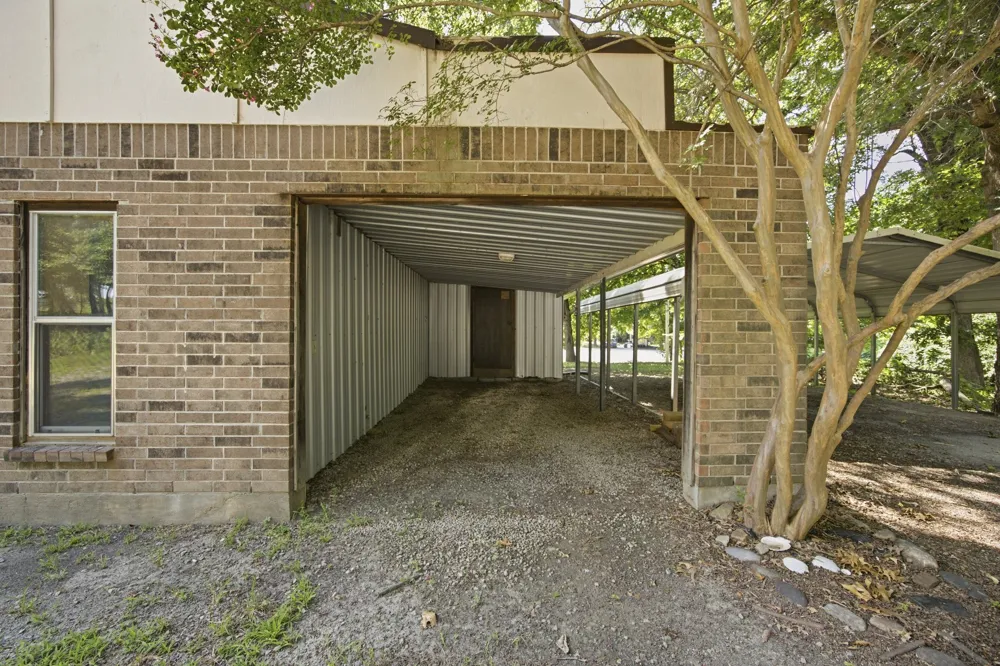 33 House Street Eufaula, OK 74432