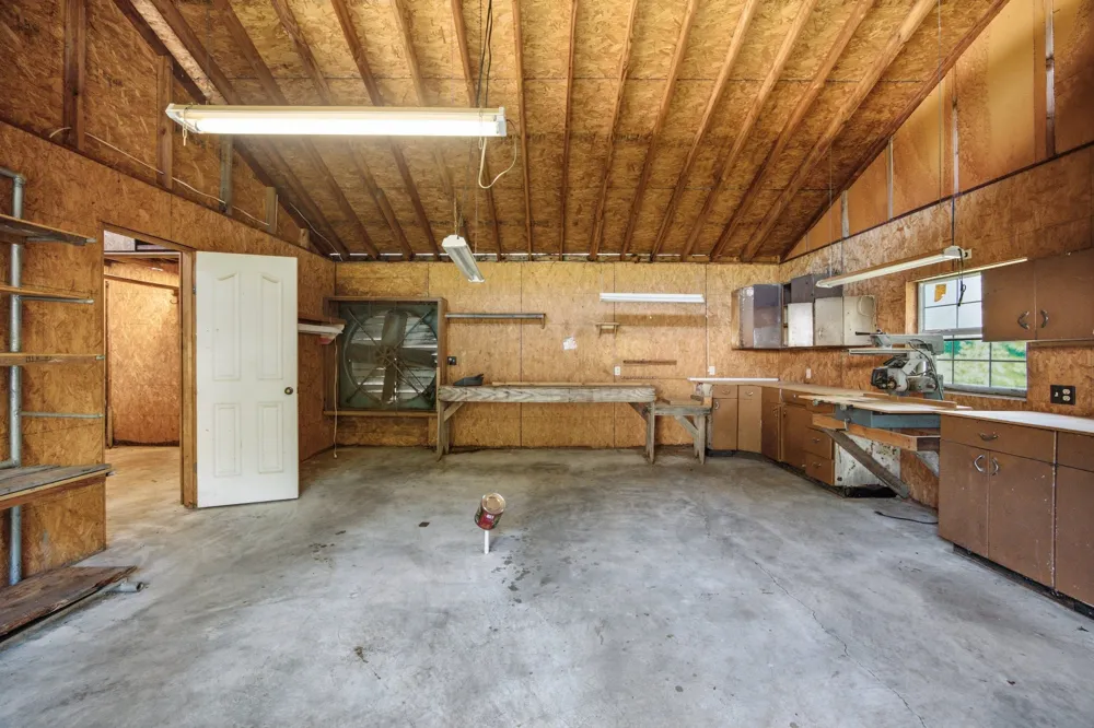33 House Street Eufaula, OK 74432