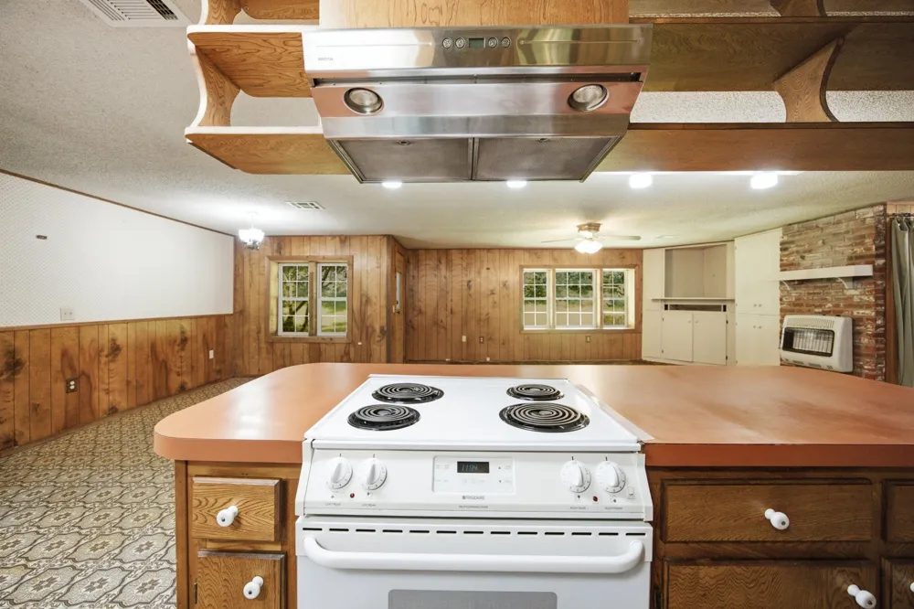 33 House Street Eufaula, OK 74432