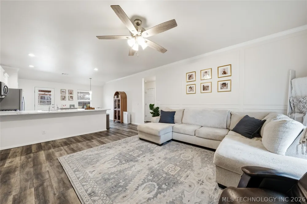 1510 E Urbana Street Broken Arrow, OK 74012