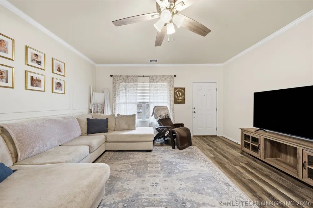 1510 E Urbana Street Broken Arrow, OK 74012